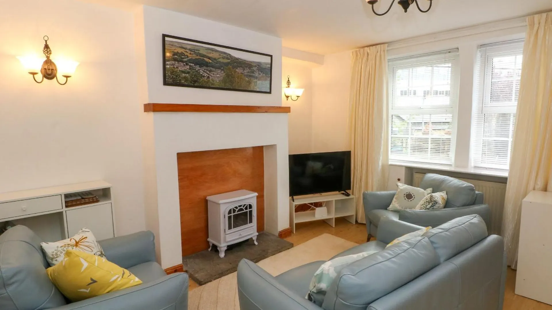 Holme Cottage Hebden Bridge 0*,  United Kingdom