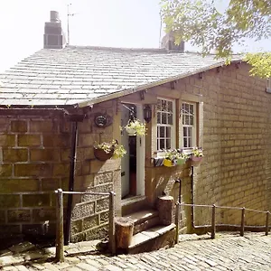 Birkenhead Holiday home